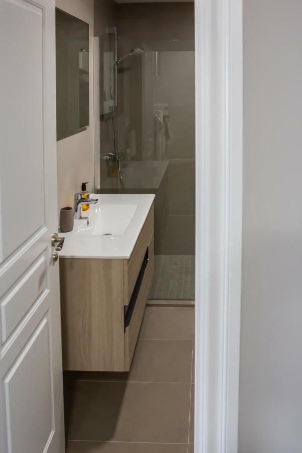 Beachfront Apartment In Fuengirola New Exterior foto