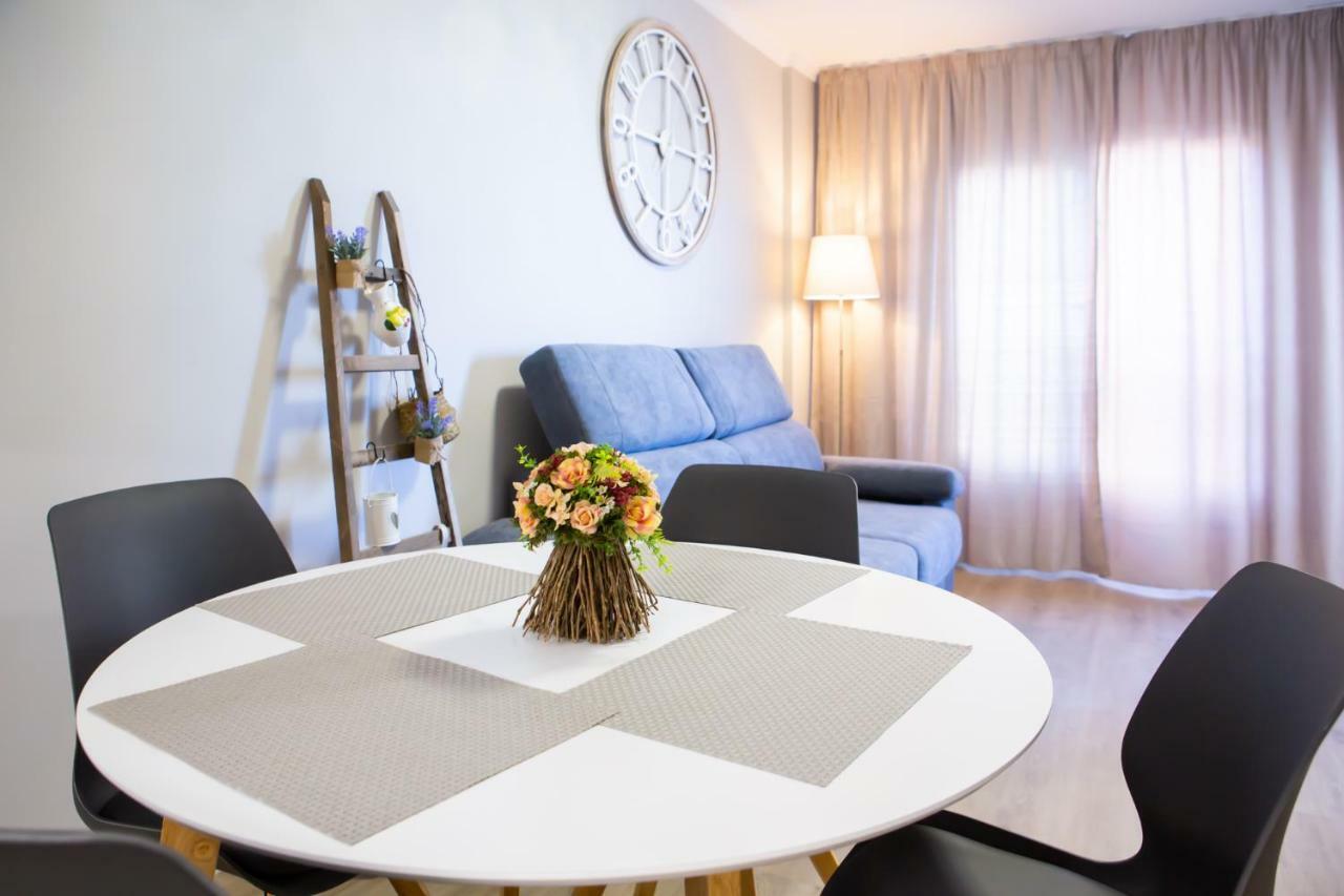 Beachfront Apartment In Fuengirola New Exterior foto