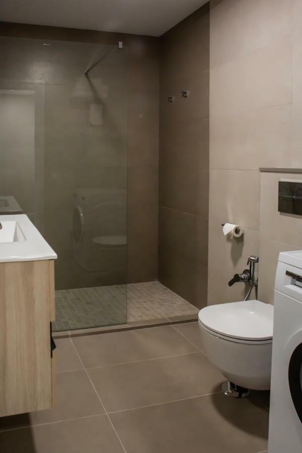 Beachfront Apartment In Fuengirola New Exterior foto